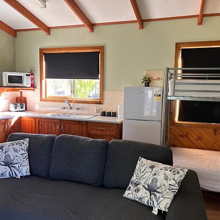 Millicent Lakeside Caravan Park Hotel Екстериор снимка