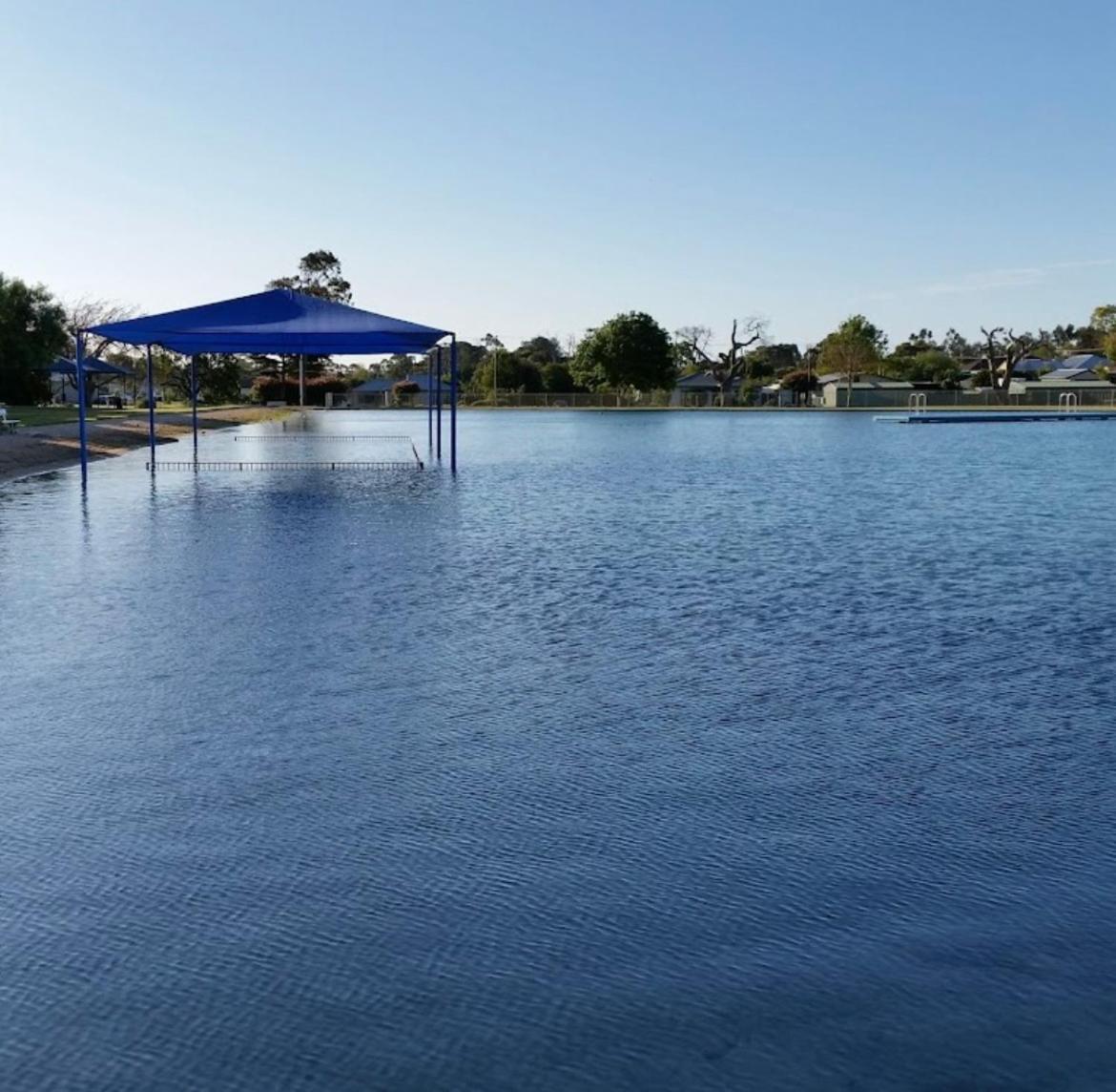 Millicent Lakeside Caravan Park Hotel Екстериор снимка