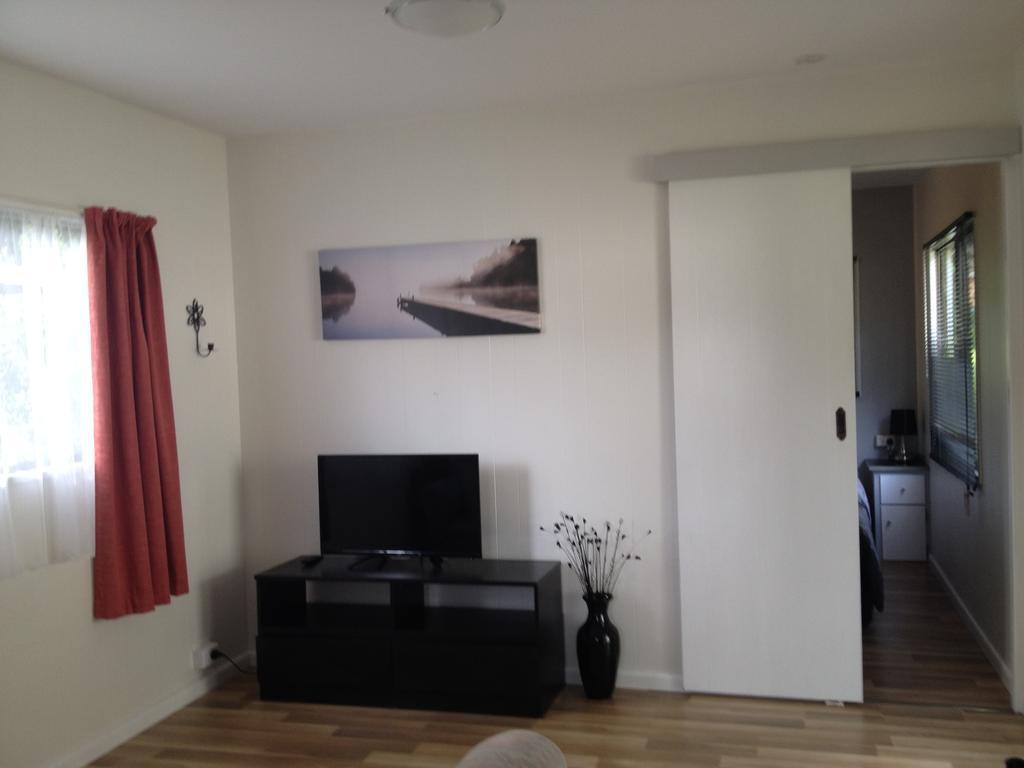 Millicent Lakeside Caravan Park Hotel Екстериор снимка